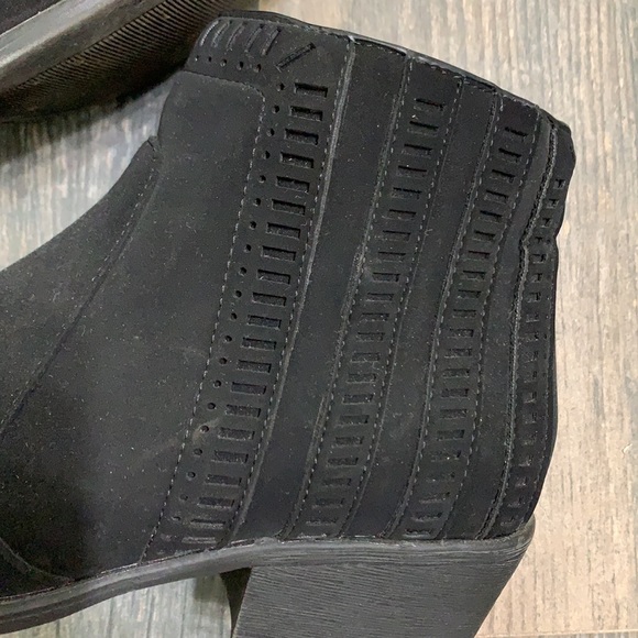 Chelsea style ankle bootie by Journee Collection - Picture 3 of 12